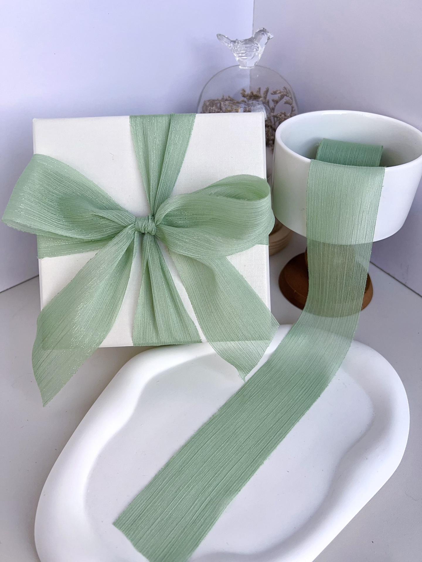 

Серебряная нить Блестящая лента Шифон Плиссированная сетчатая ткань Аксессуар Яркая нить Плиссированный бант Подарочная коробка Упаковка букета цветов Лента из снежного тюля 4cm*5 m зелёный