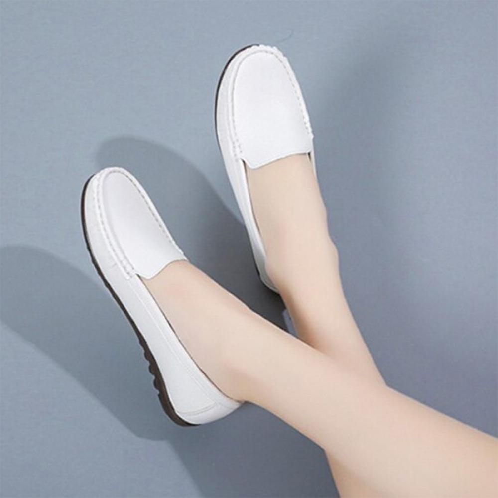 New Arrivals Open Run Women Leather Flat Shoes Round Toe