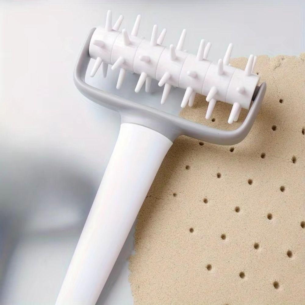 Embossing Design Pizza Dough Docker Roller Creative Pizza Docking Tool Pizza Making Accessories