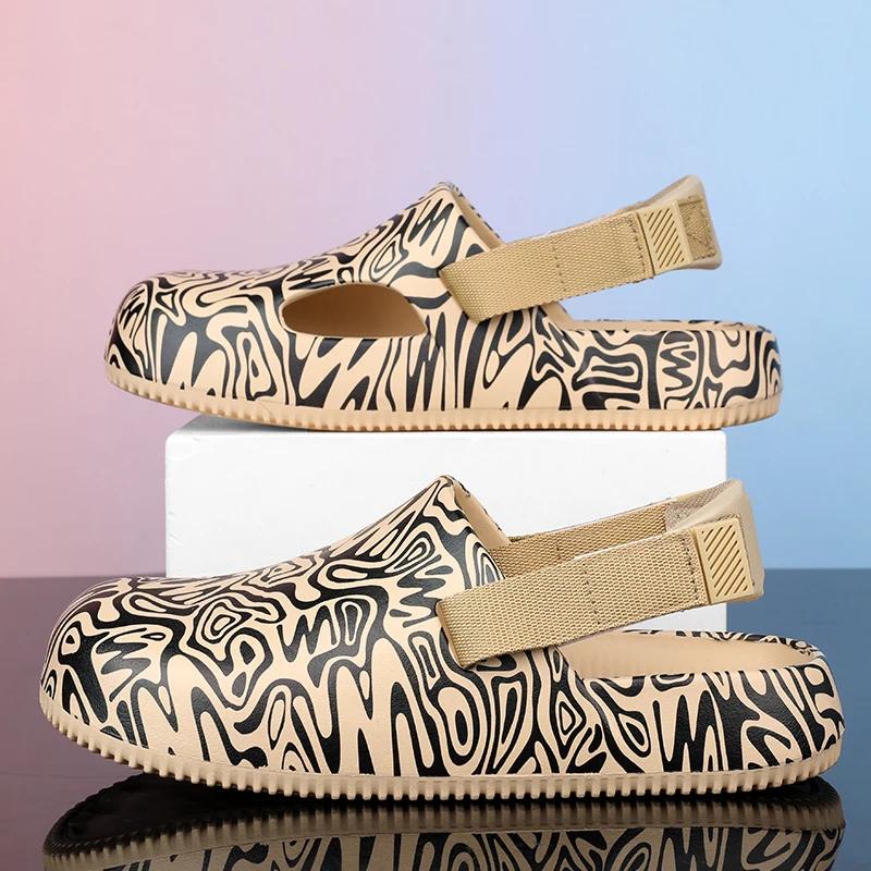 Fashion Men Clogs Sandals camouflage Brand Casual Shoes EVA Lightweight Sandles Man Colorful Shoes for Summer Beach Zapatillas Hombre