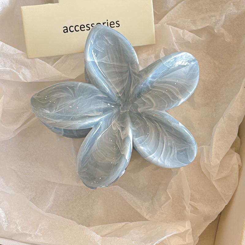 

2025 Blue & White Summer Shark Hair Clips for Women: Elegant Back-of-Head Half-Up Accessories