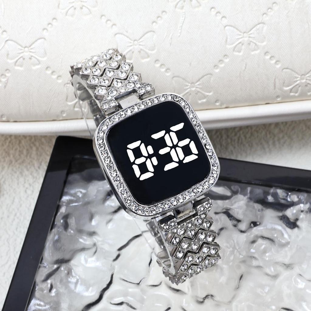 Свіжий Квадратний Жіночий Світлодіодний Сенсорний Годинник з Діамантами
