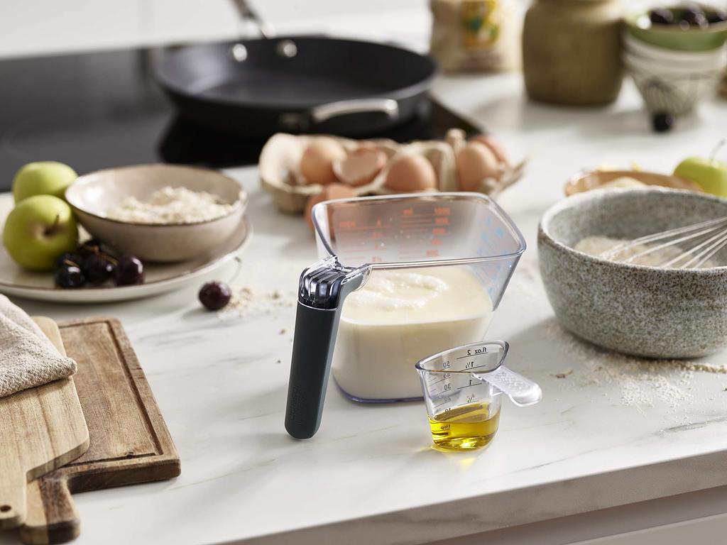 [Authentic] Joseph Joseph Stackable Measuring Cups (Align) - 50ml/1L, 2-Size Set, Easy-to-Read Scale, Convenient Angled Design