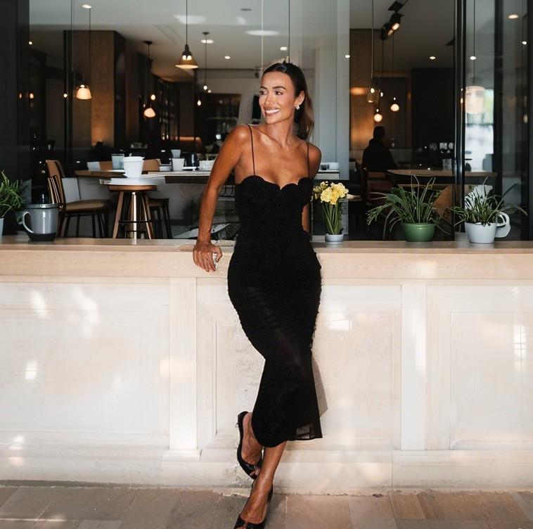 Schwarzes trägerloses gerafftes hochtailliertes Abendkleid - Europäischer und amerikanischer Stil Damen langes Kleid