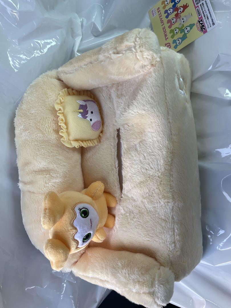 

[USED] TWICE LOVELYS Tissue Cover ~GiGO Exclusive~ Jihyo