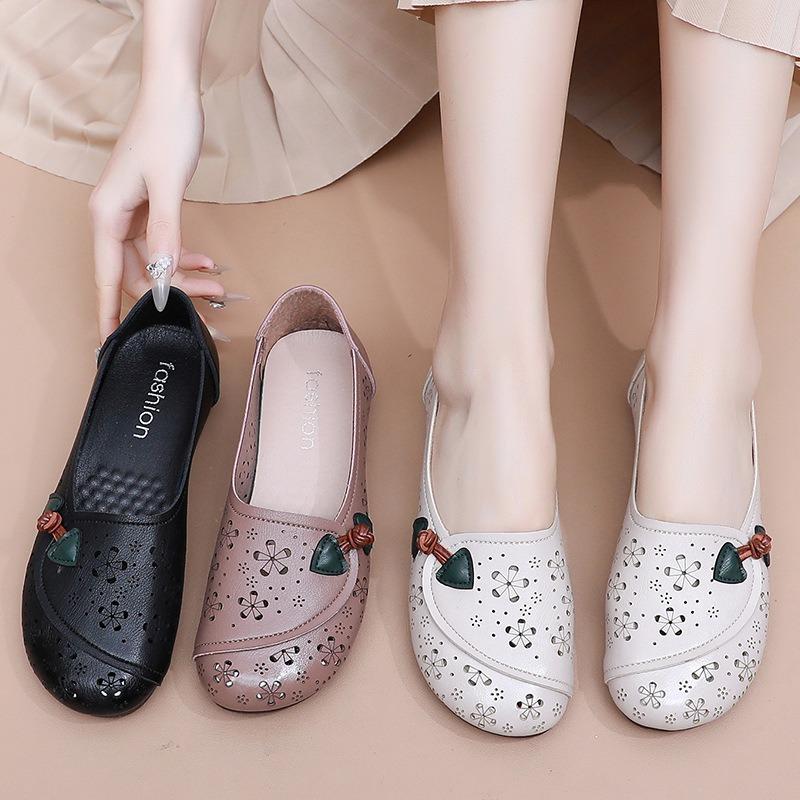 Shoes Summer Middle-aged Sandals Women's Soft-soled Elderly Hollowed-out Hole-hole Single Shoes Beef Tendon Sole Breathable Middle-aged Leather Shoes