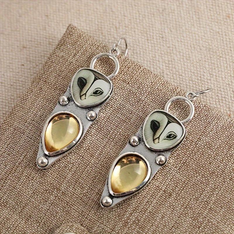 1 set of Bohemian style vintage owl hanging earrings, fashionable women's earrings