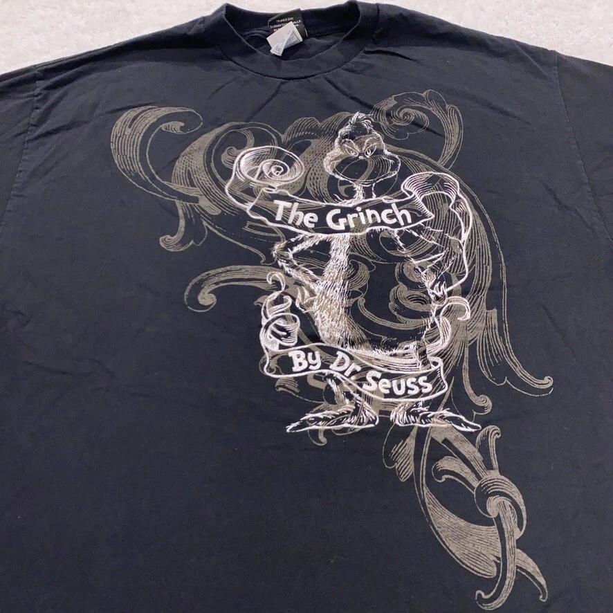 

vintage 2006 THE GRINCH DR. SUESS T-Shirt XL cartoon art y2k S