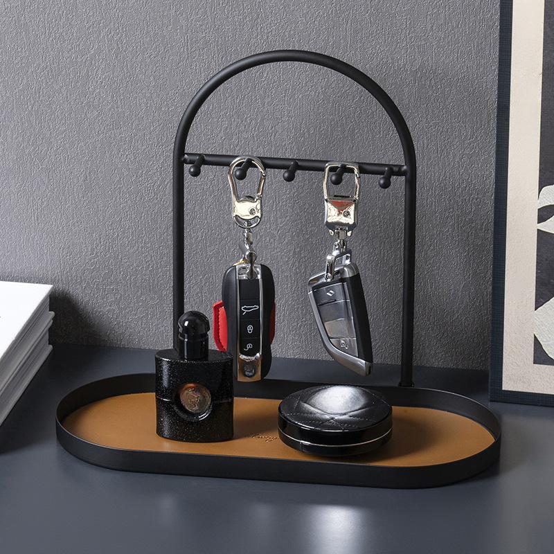 Leather and wrought iron key storage rack, home desktop jewelry, glasses, necklace storage, small pendant storage rack