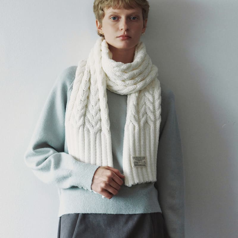 LOEIL Signature Cable Muffler - Ivory