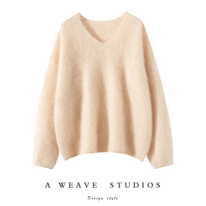 Women's V-Neck Slim-Fit Pure Cashmere Pullover Sweater - Soft & Luxurious Autumn/Winter Style