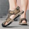 2025 Outdoor-Schuhe Sommer atmungsaktive Sandalen, neue Mesh-Sandalen Zehenschutz Anti-Kick Strandschuhe trendige Herren