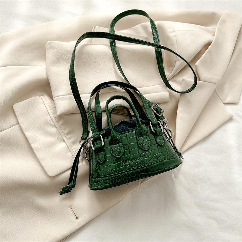 

Нишевый дизайн маленькая сумка женская весенняя новая модная простая ручная сумка повседневная сумка-мессенджер для поездок на работу женская сумка зелёный