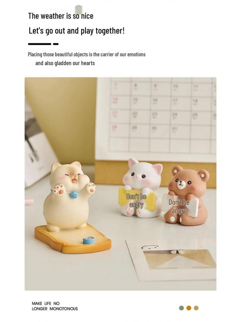 Adorable Cat Phone Holder for Office Desk - Stable Desktop Decoration Ornament