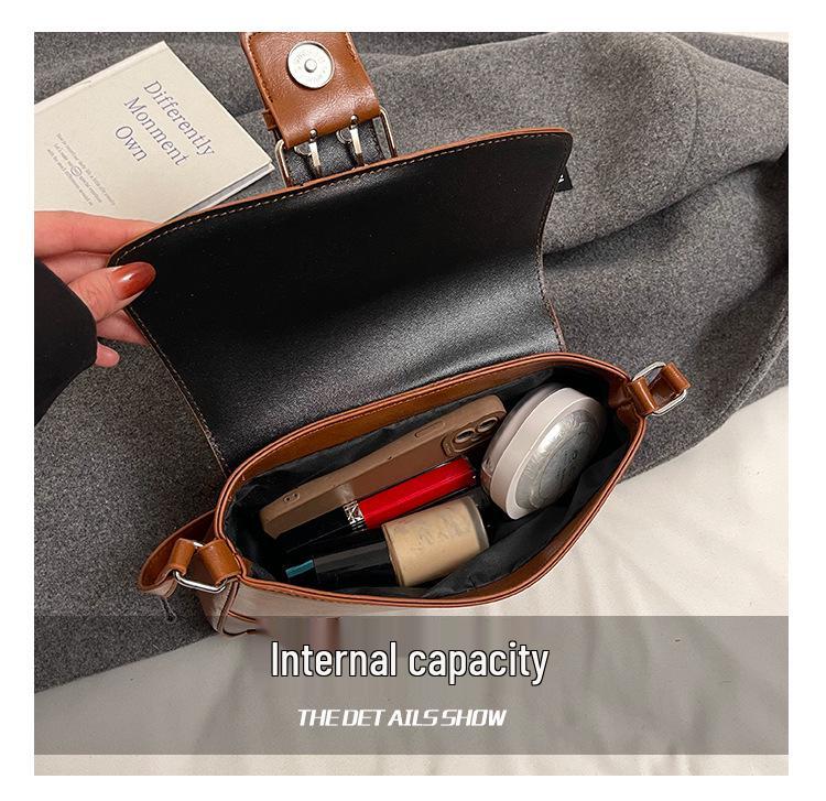 Punk Rivet Single Shoulder Bag: 2024 Retro Women's Versatile Casual Handbag