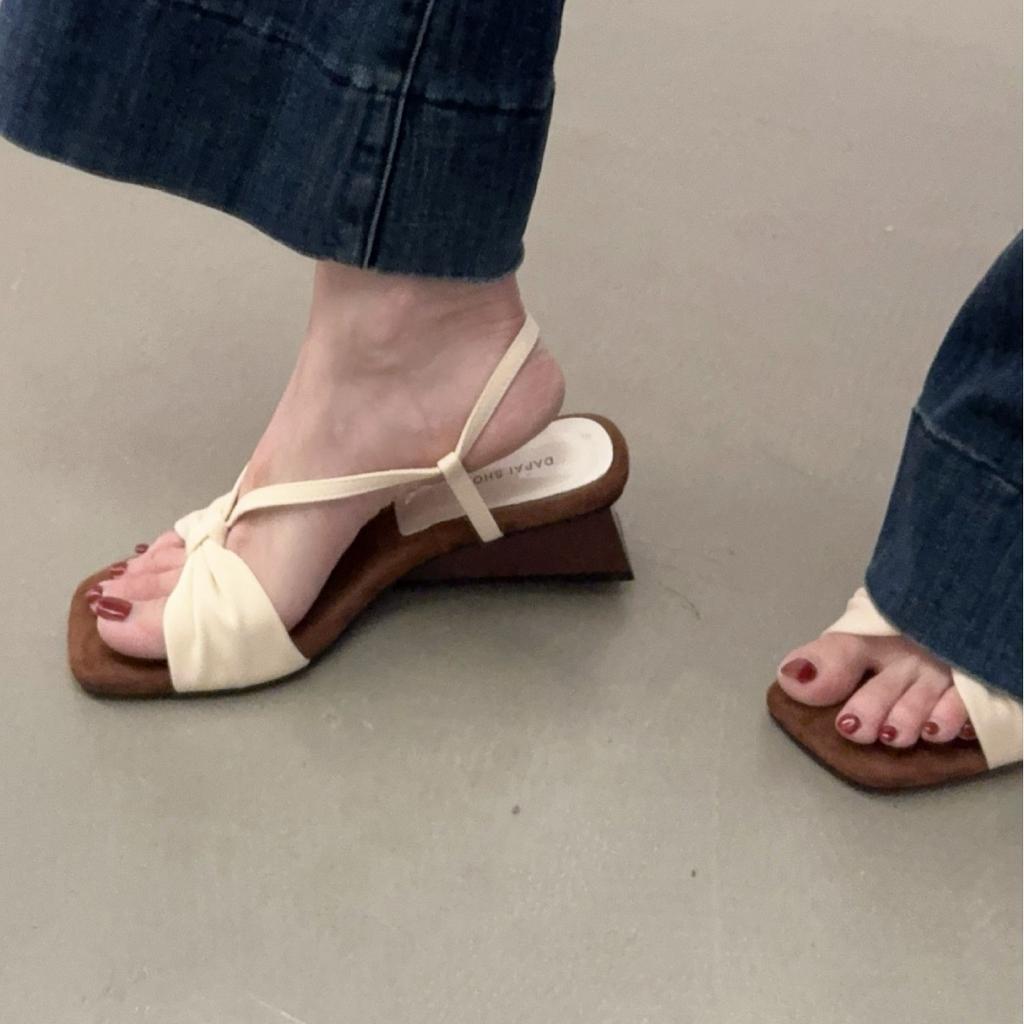 French Niche Design Slope Heel Open-toed Sandals Women's Summer 2025 New with Skirt Square Head High-heeled Roman Shoes