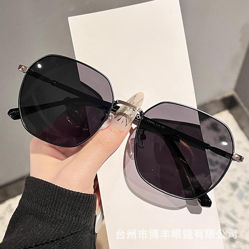Fashion Large Frame Metal Polarized Sunglasses Women S Polygon High Quality Sunglasses Trend