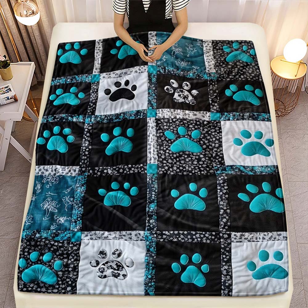 1Pc  Teal Paw Print Quilted Throw Blanket, Patchwork Dog Cat Paw Fleece Blanket For Pet Lovers Home Decor
