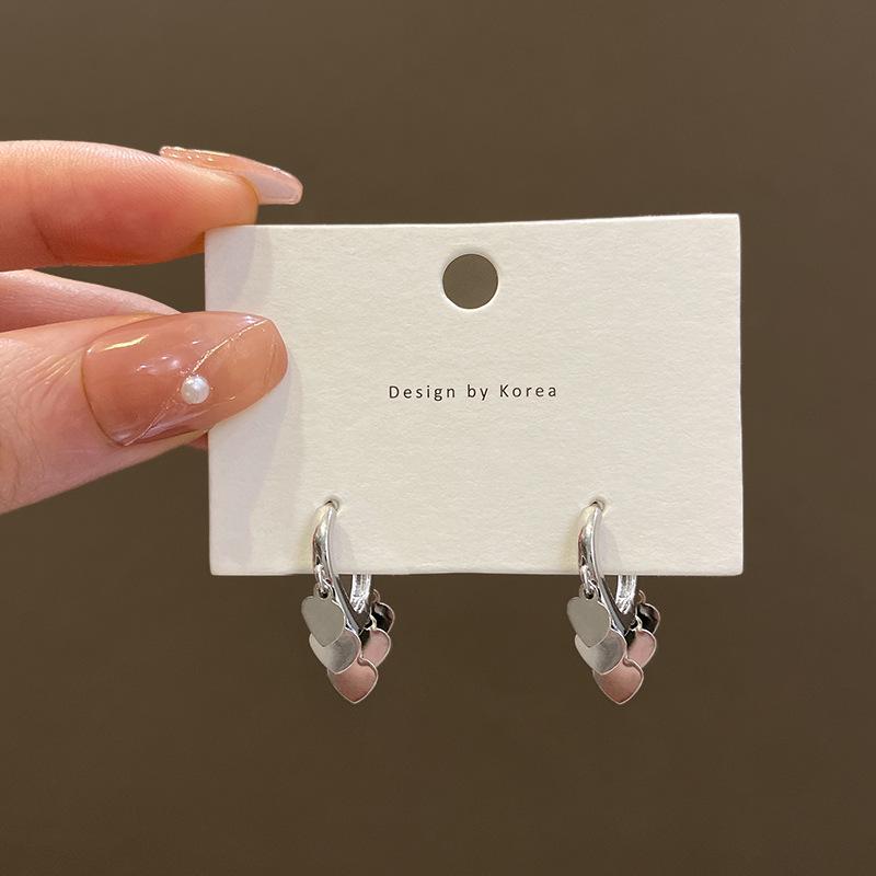 Cold wind silver love ear buckle women s niche design earrings earrings