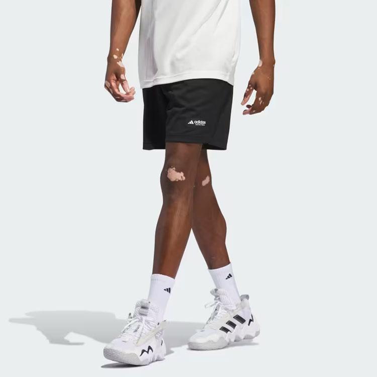 adidas Legends Shorts Basketballshorts Herren Schwarz/Weiß IN2569