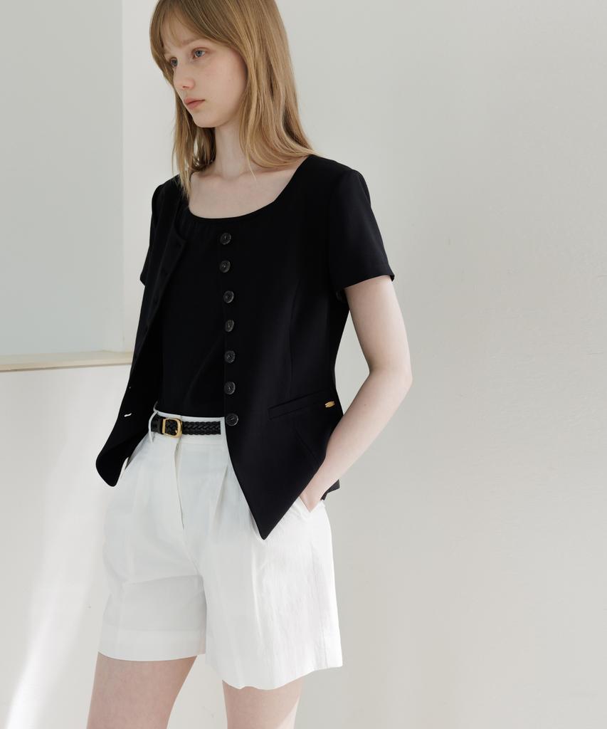 Leumeme Ete Two Tuck Shorts_2Colors