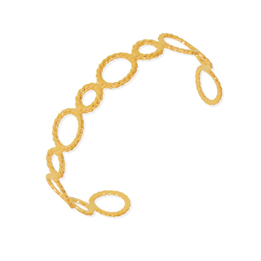 Qiong Yao Openwork Spliced Ring Bangle: European & American Style, 18K Gold-Plated Stainless Steel Bracelet