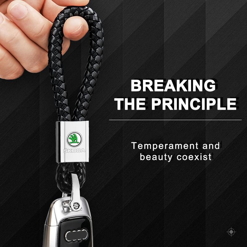 1pc Metal Car Key Chain Key Ring Key Lanyard Car Emblem Styling for Skoda 3 2 VRS Vision Rapid Kodiaq Favorit Rapid Octavia A5 A7 Superb