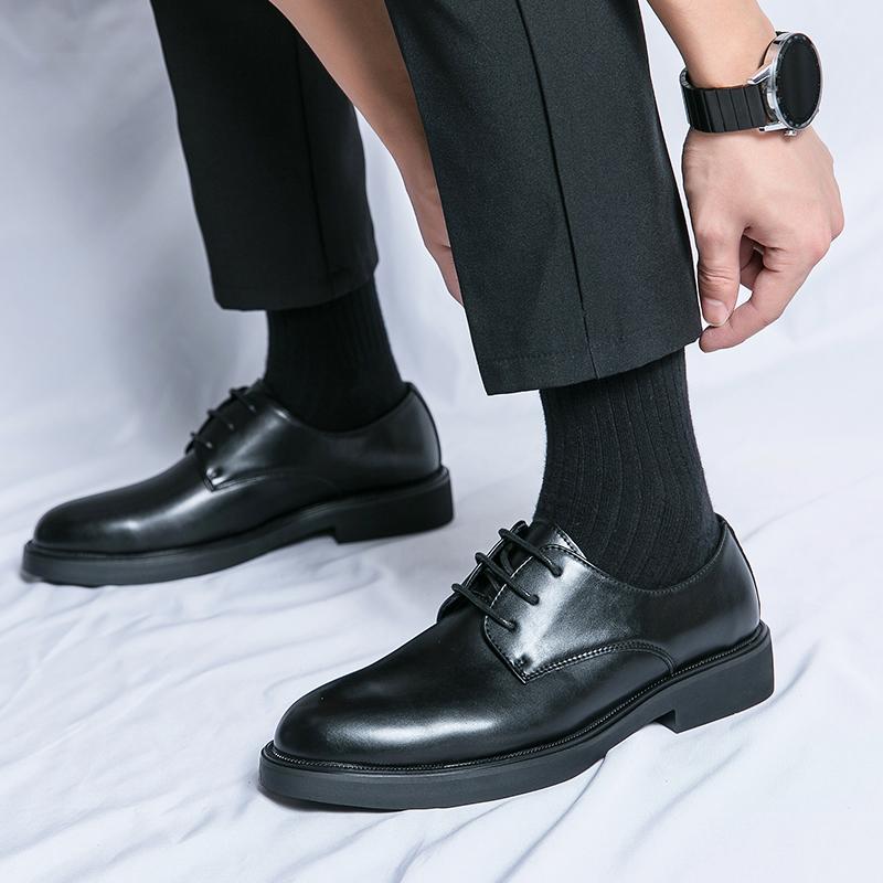 Spring Autumn Soft Sole Comfortable Casual Shoes Men's Outdoor Hiking Travel Shoes High End High Quality Men's Suit Dress Shoes