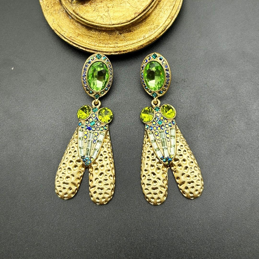 Middle Aged Vintage Retro HD Branded Niche Insect Earrings Trend Style