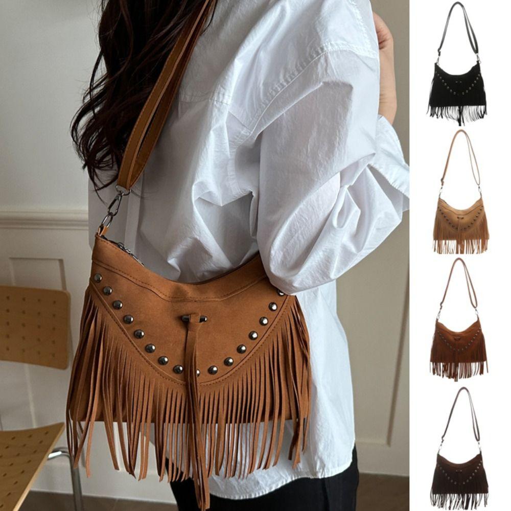 Fashion Korean Tassel Shoulder Bag Bohemian Style Rivet Suede Crossbody Bag Vintage Large Capacity Ethnic Style Handbag Travel