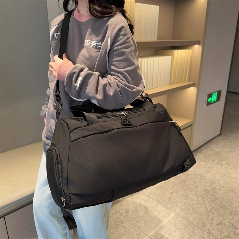 Large Capacity Nylon Travel Duffel Bag with Shoe Compartment & Wet/Dry Separation, Multi-Functional Sports Duffel for Men & Women