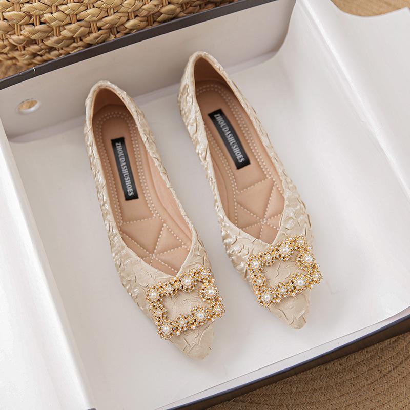 

Французские туфли-лодочки на плоской подошве женские 2025 новые Сяосянфэн туфли-дудочки женская обувь большого размера 41-43 для широких полных ног 43 абрикосовый