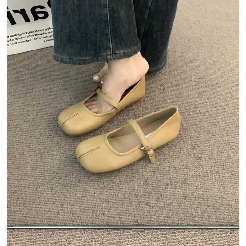 

Spring New Brand Women Flat Shoes Fashion Split Toe Laofer Shoes Soft Flat Heel Ladies Casual Outdoor Mary Jane Shoes 40 хакі