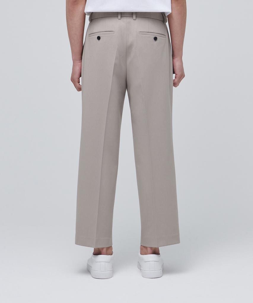 Musinsa Standard Wide Hidden Banding Crop Slacks [Light Beige]