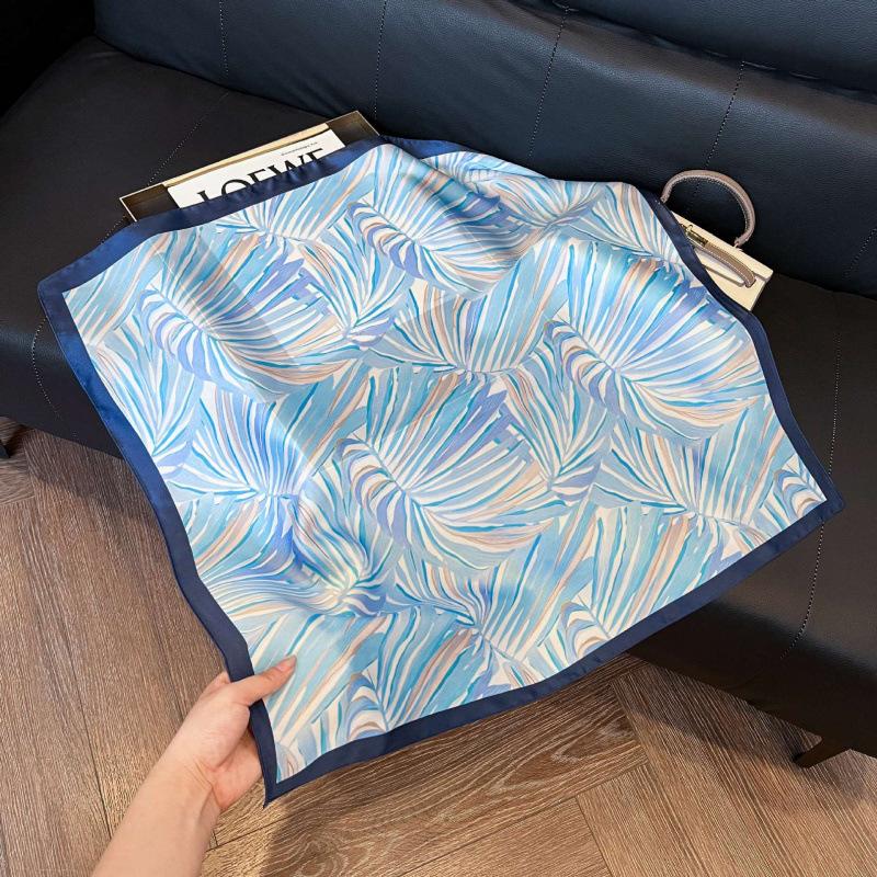Fashion Black and White Printing Temperament Square Scarf Imitation Silk Korean Version Decorative Scarf Scarf Professional Decorative Shawl Silk Scar