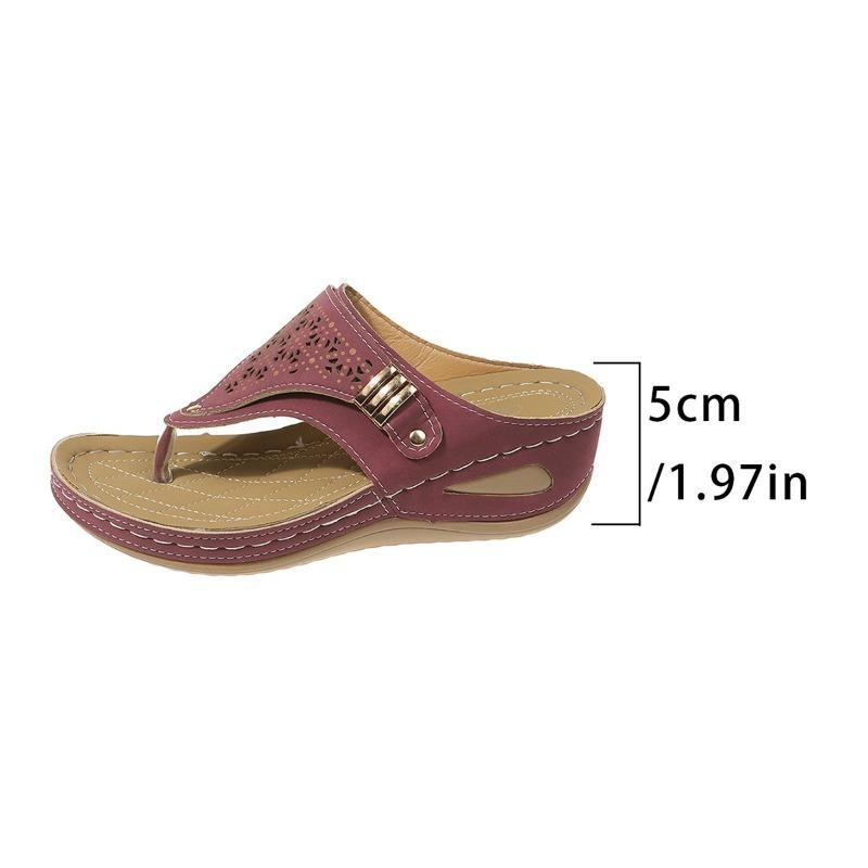 Cool Slippers for Women's Summer New Large Size Hollow Metal Thick Bottom Cool Slippers for Women