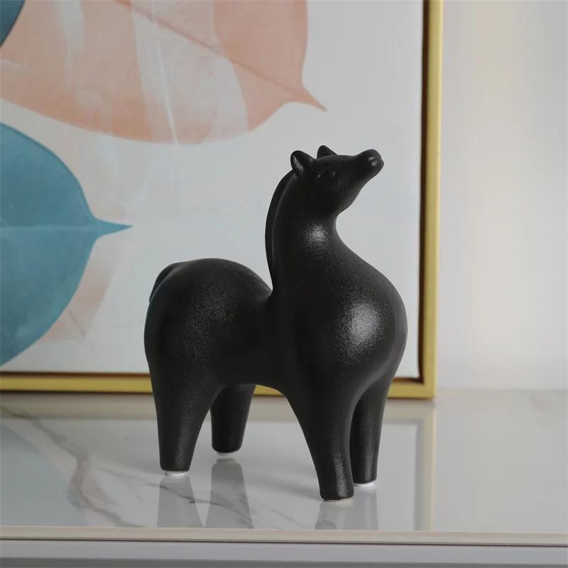 Ceramic Horse Modern Minimalist Craft Ornament Successful Arrival At Horse Ceramic Home Soft Decoration