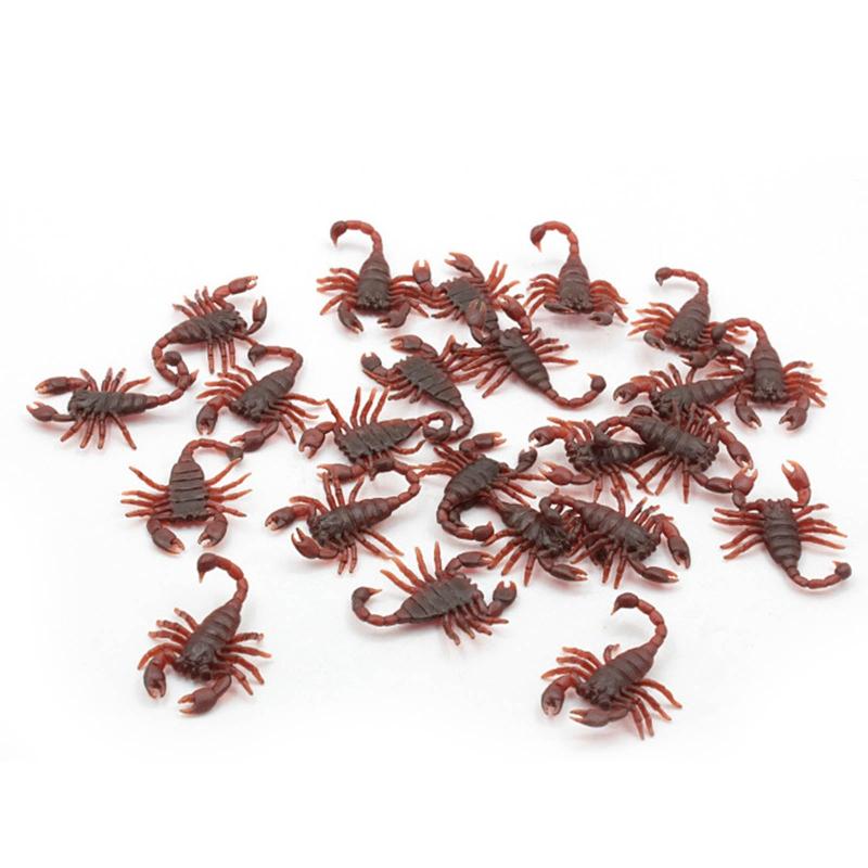 10 Pieces Prank Fake Roaches Look Real Plastic Trick Joke Toys Scary Insects Realistic Bugs Gifts Novelty Cockroach