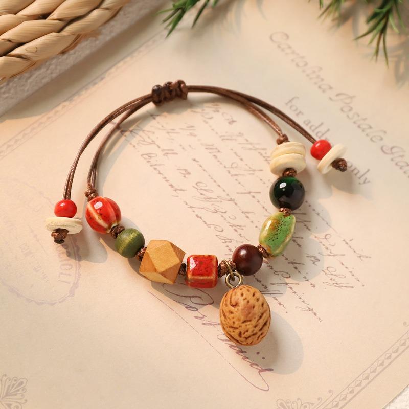 Retro Natural Plant Fruit Bracelet Hand Woven Acorn Hand Rope Women's Niche Literary Bracelet