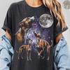 Vintage Drei Whippet Mond. Lustiges Windhund-Hunde-Liebhaber-Geschenk. Kosmische Galaxie Wilde Sternennacht. 90er Jahre gewaschenes Comfort Colors® Grafik-T-Shirt