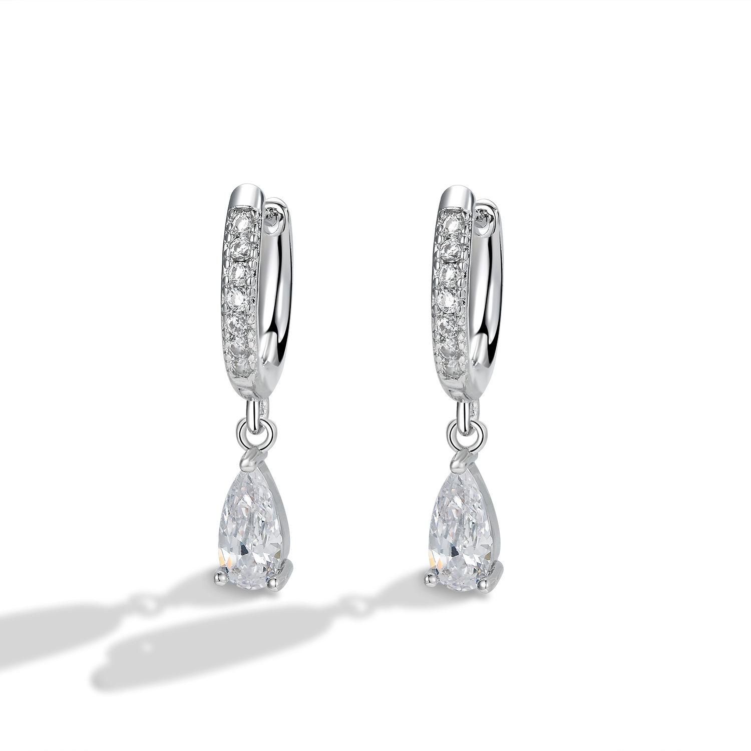 European and American Copper Alloy Cross Earrings, Zircon Inlaid Earrings, Straight Pin Ear Buckle Trend Men and Women 2026
