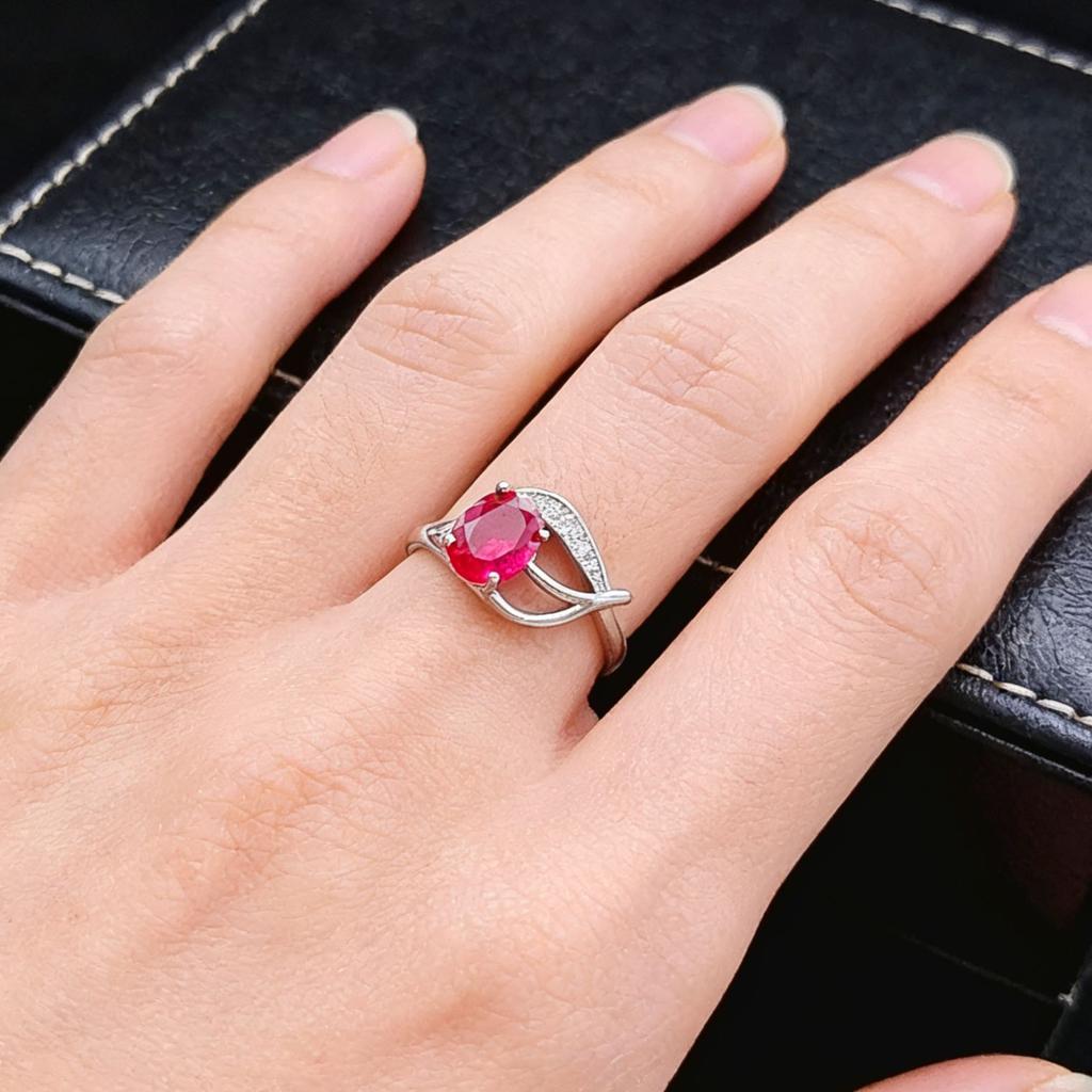 Jewelry Cultivation Ruby Emerald Leaf Ring Niche Design Red Corundum Treasure Ring Women