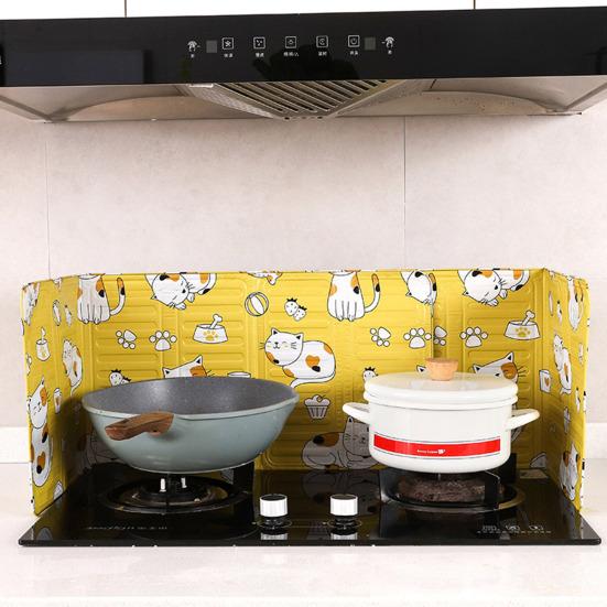 2Pcs 3-Sided Foldable Splatter Guard Aluminum Foil Grease Screen for Stovetop Frying Pan Protects Countertop from Oil Splashes Kitchen Cooking