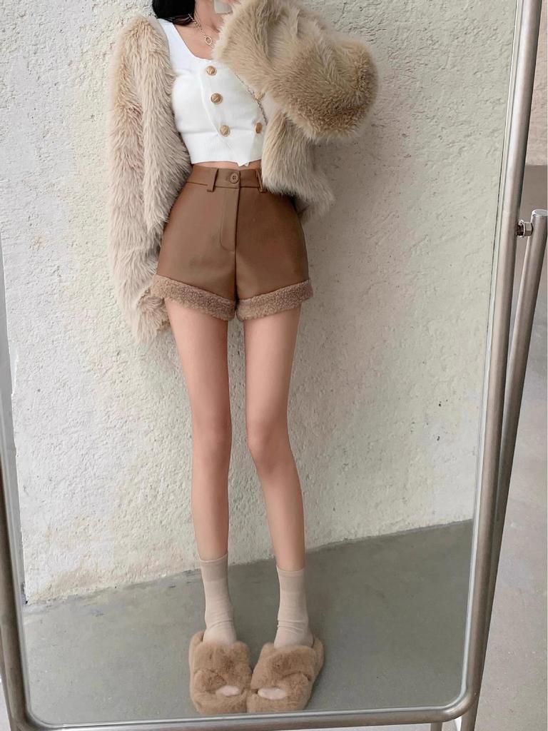 Women's Coffee Ruffled Winter Lamb Wool High-Waist Wide-Leg Retro Booty Shorts