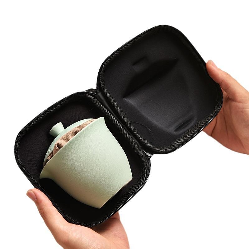Portable car small set, tea set, Kuaike teacup, three cups of outdoor household kung fu gifts, light gift box.