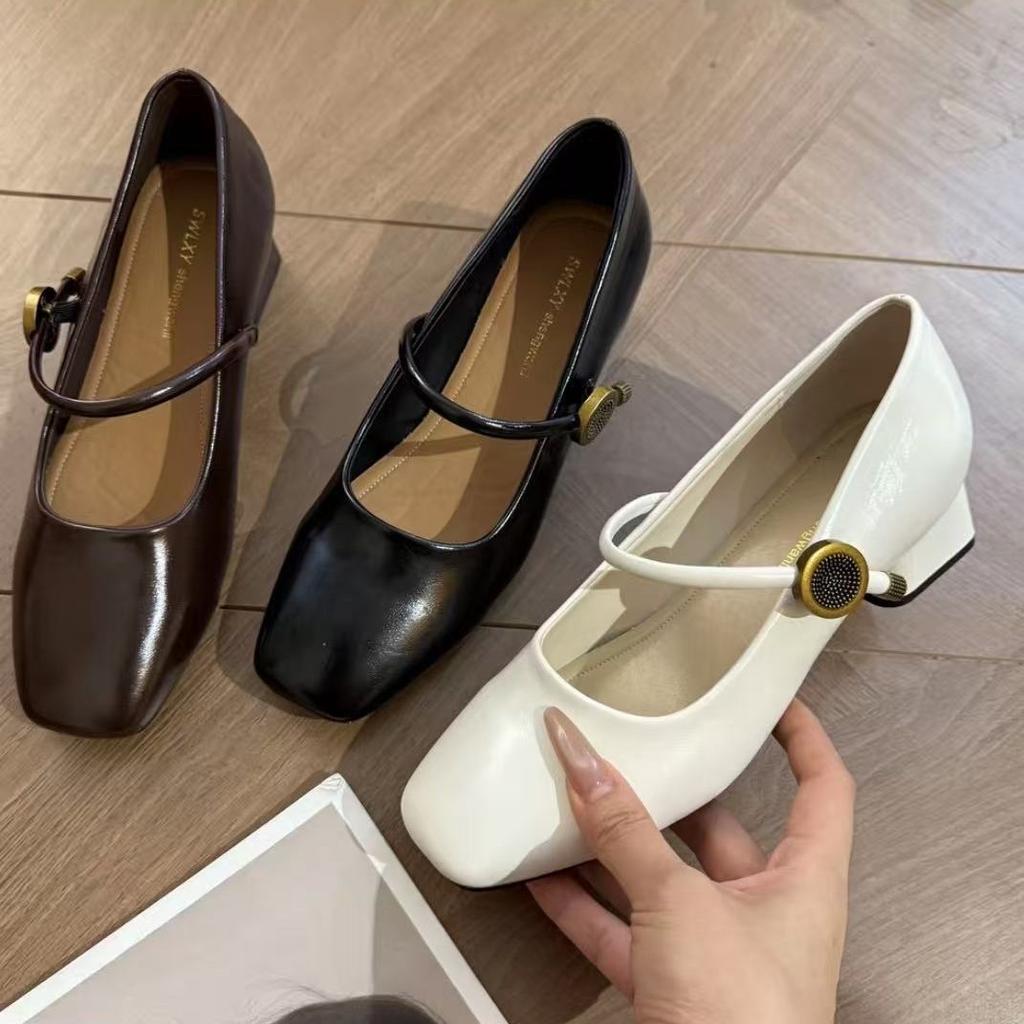 Coarse heel single shoes autumn light mouth versatile retro Mary Jane shoes women's lace-up metal decorative square head one-word strap single shoes