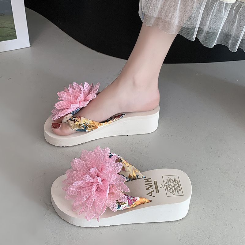 2025 Summer Cool Slippers Women Summer Wear Thick-soled Princess Heightened Thick-soled Flip-flops Flowers Beach Cool Slippers Women