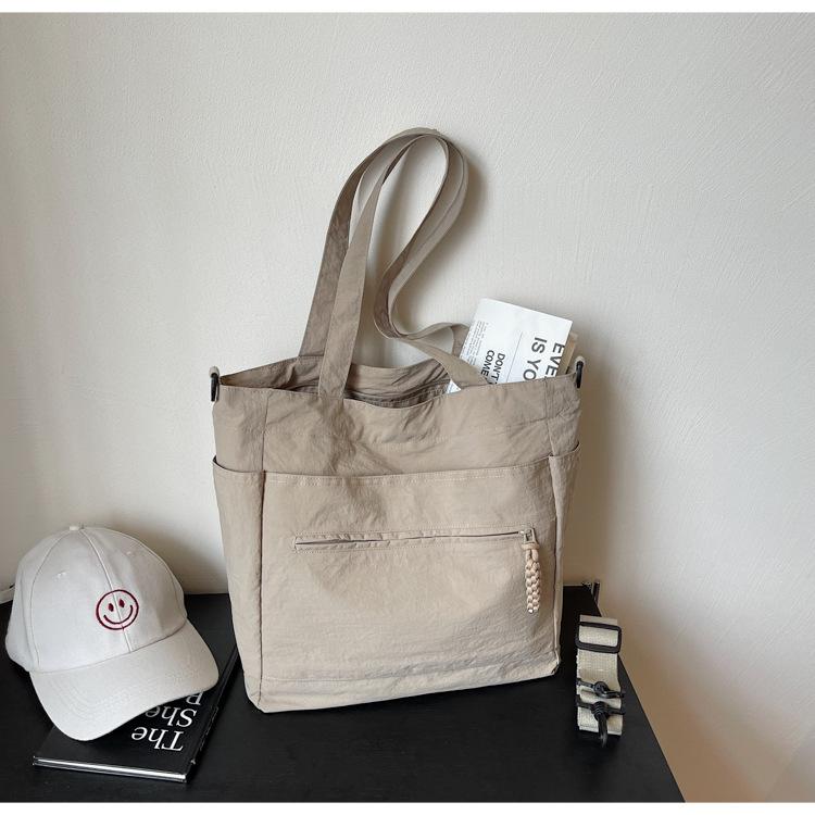 

2025 new tote bag large-capacity shoulder bag high-value college student niche high-end bag хаки