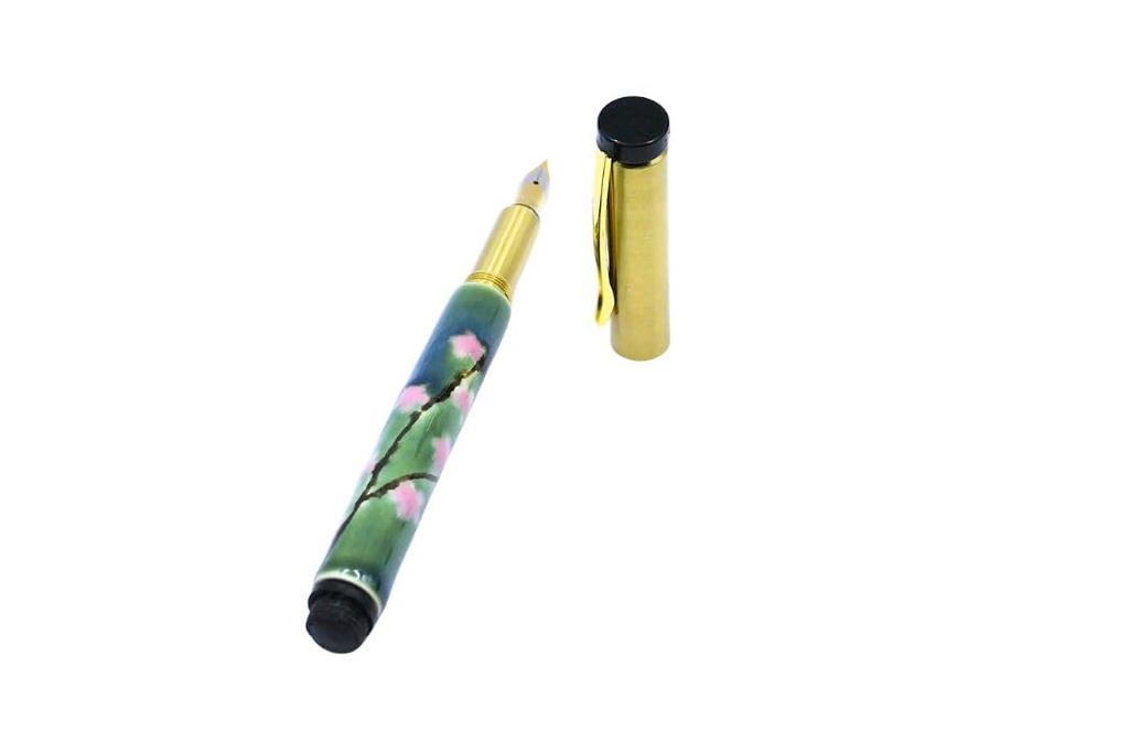 Kiyoteru Craft Porcelain Fountain Cherry Blossom Oribe Color Pen, Pattern, CLJ_AFP_205