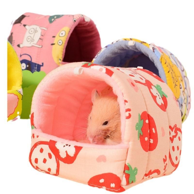 Hamster Habitat Shelter Rabbits Toy Soft Bed House for Hamster for Guinea Pigs, Gerbils Molar Toy Bed